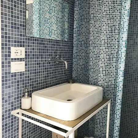 Casa 199 Bed & Breakfast 3*