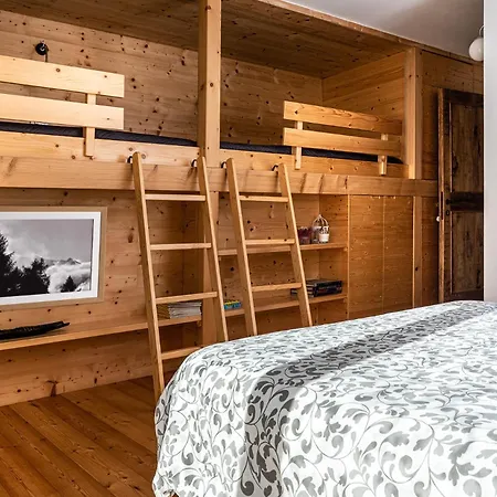 Casa 199 Bed and Breakfast Civo
