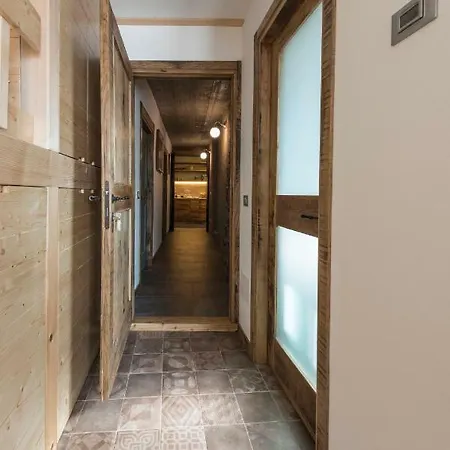 Casa 199 Bed and Breakfast Civo